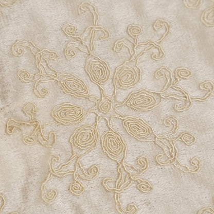 Ivory Embroidered Centre Lace Round Table Mat (Set of 2)
