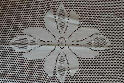 White Floral Net Lace Table Sheet (6 Seater)