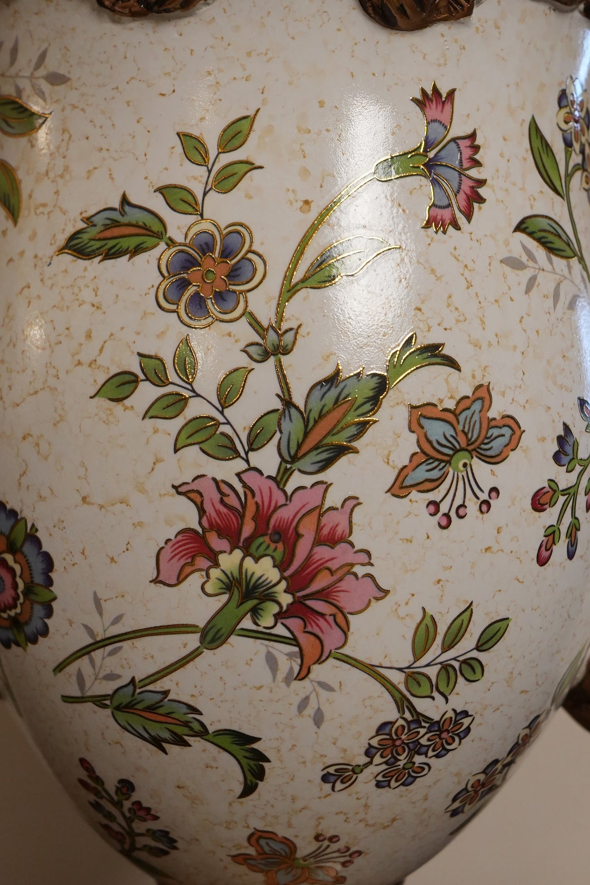 Ivory Floral Ceramic Trophy Vase with Ornate Gold Rim & Handles