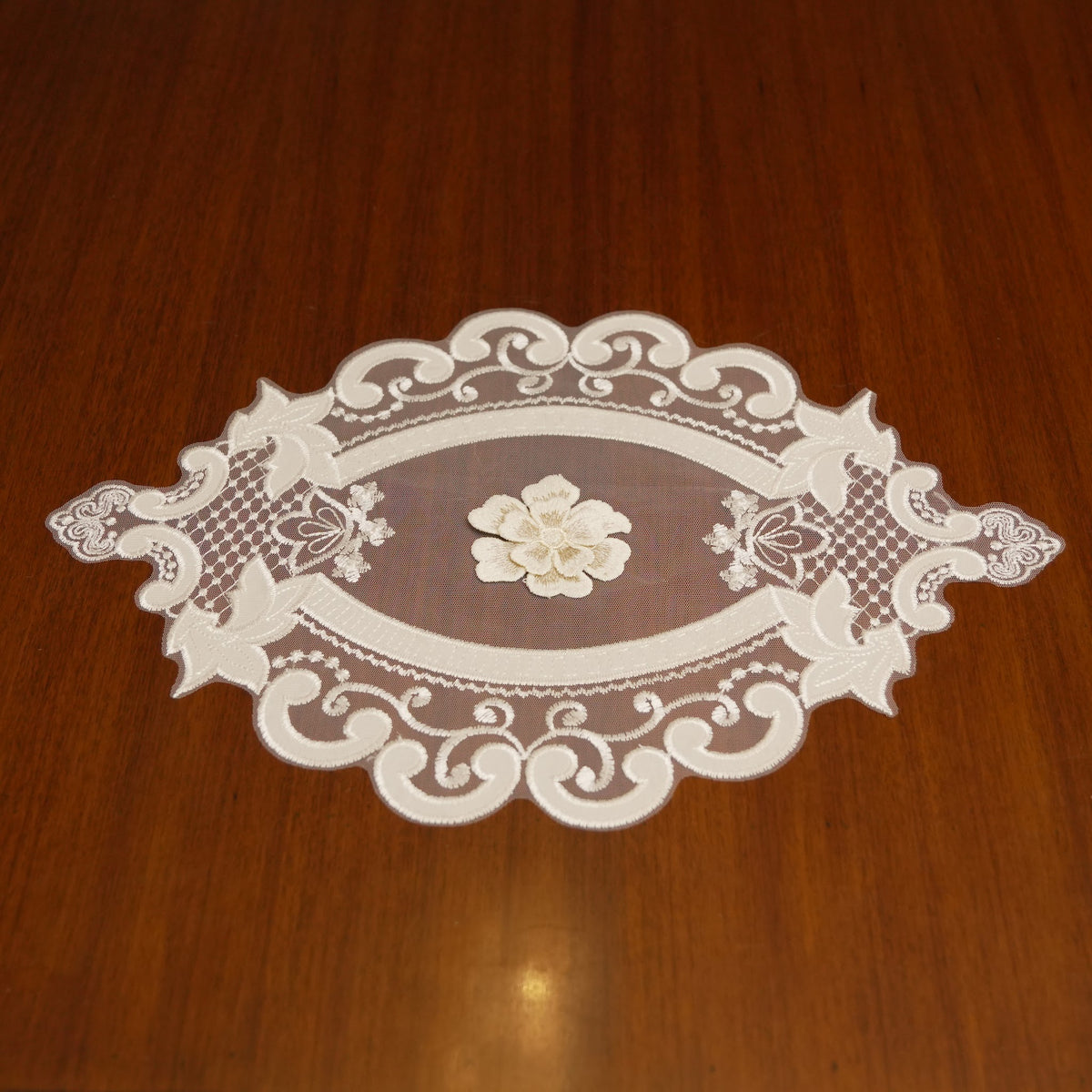 Ivory 3D Flower Sheer Oval Table Mat (Set of 2)