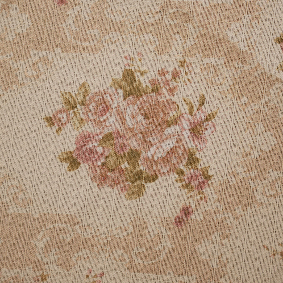 Close-up of the pink rose bouquet print