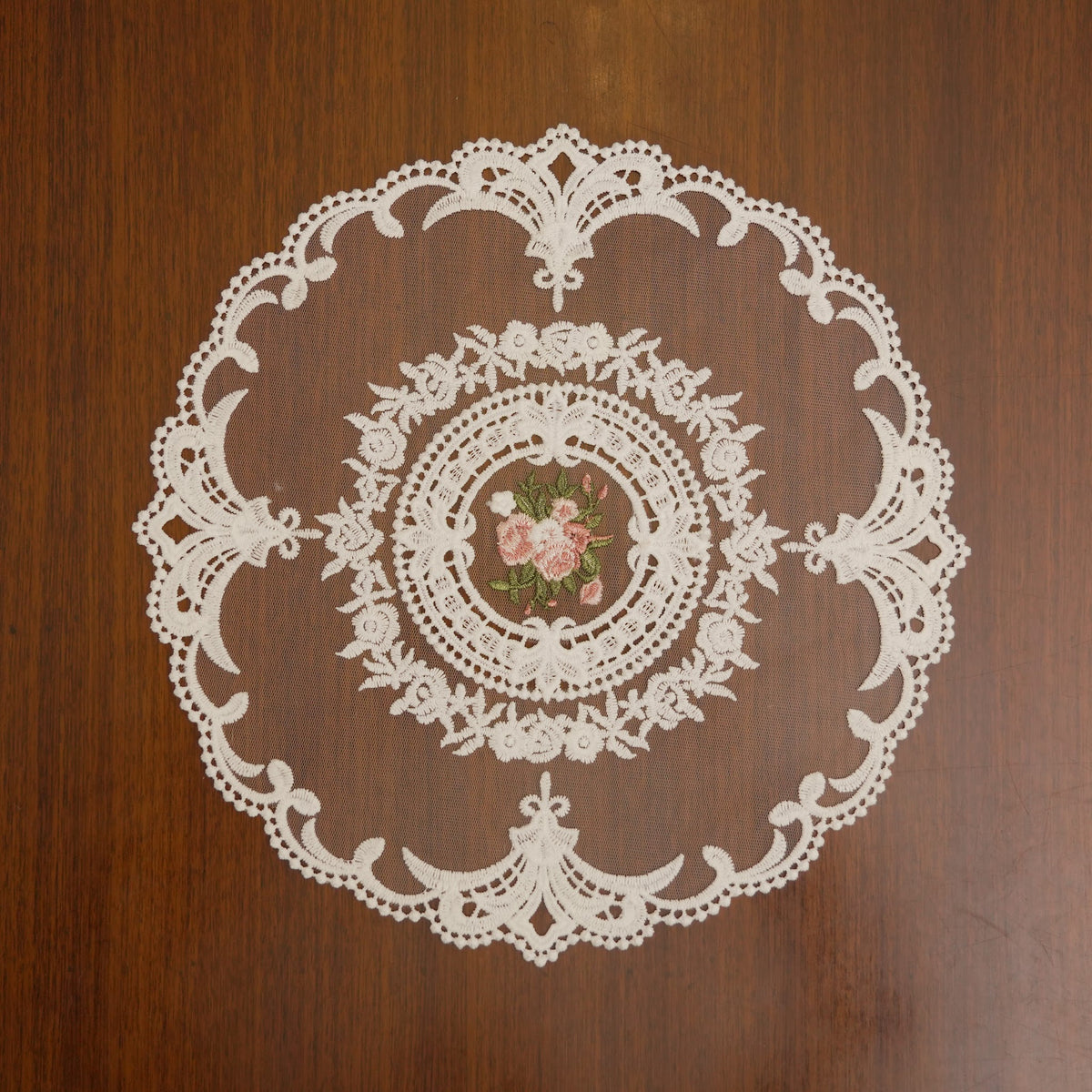 White Lace Rose Centre Small Round Table Mat (Set of 2)