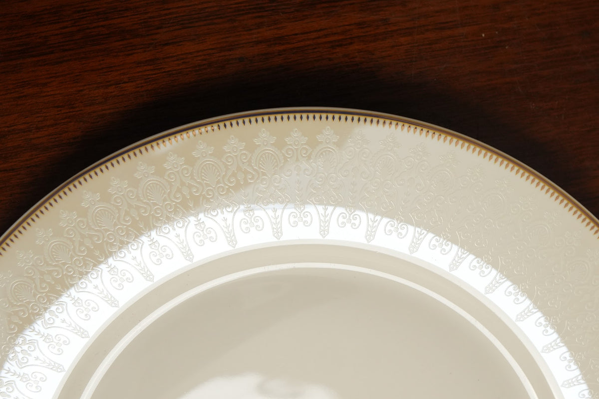 Ivory Lace Ceramic Dinner Plate Set of 2