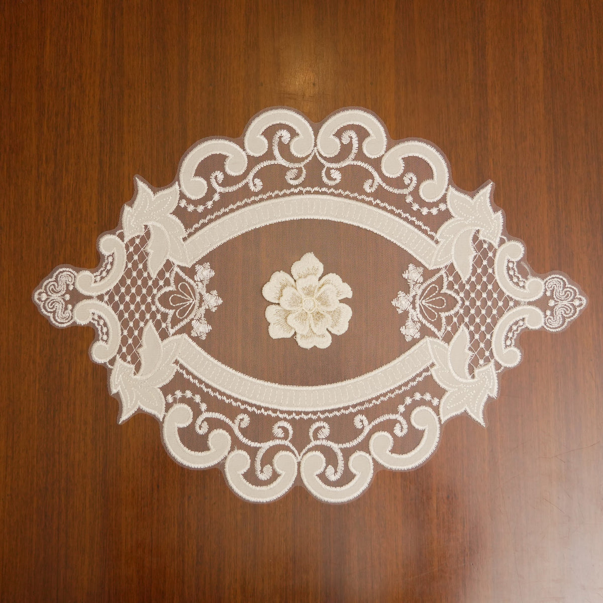 Ivory 3D Flower Sheer Oval Table Mat (Set of 2)