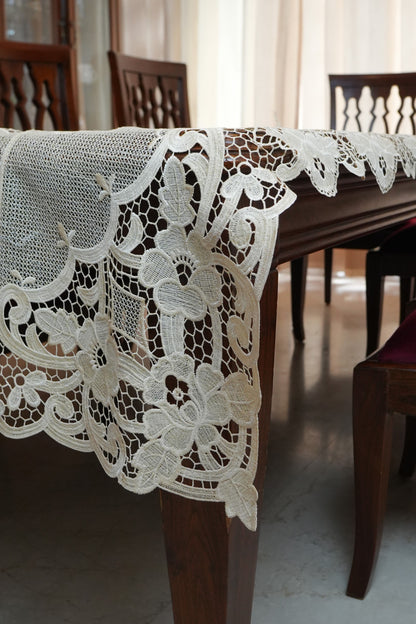 Ivory Medallion Cutwork Lace Linen Table Sheet (6 Seater)