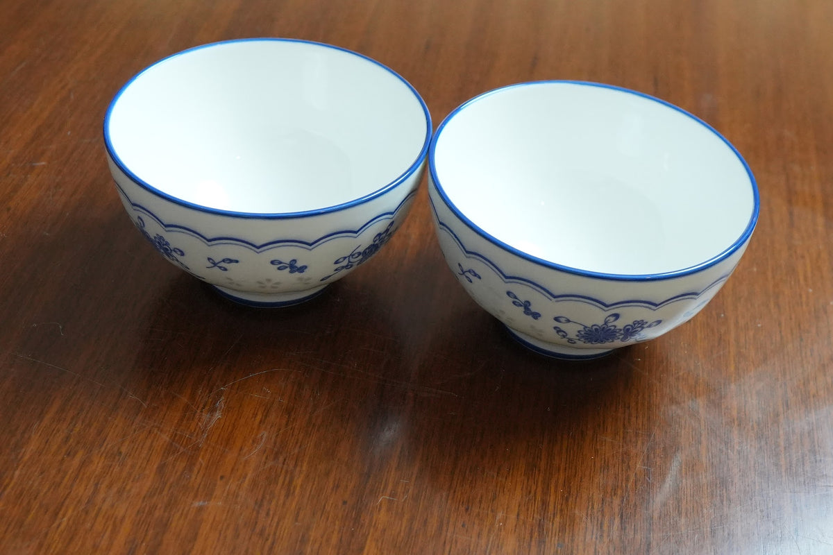 Blue Sprig Scalloped Ceramic Soup Bowl Set of 2