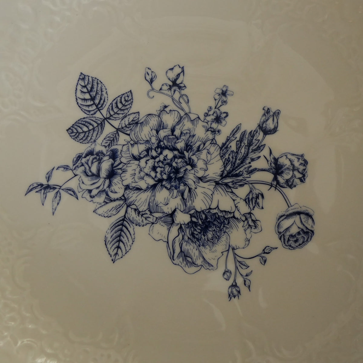 Delft Rose Ceramic Round Serving Platter (Set of 2)