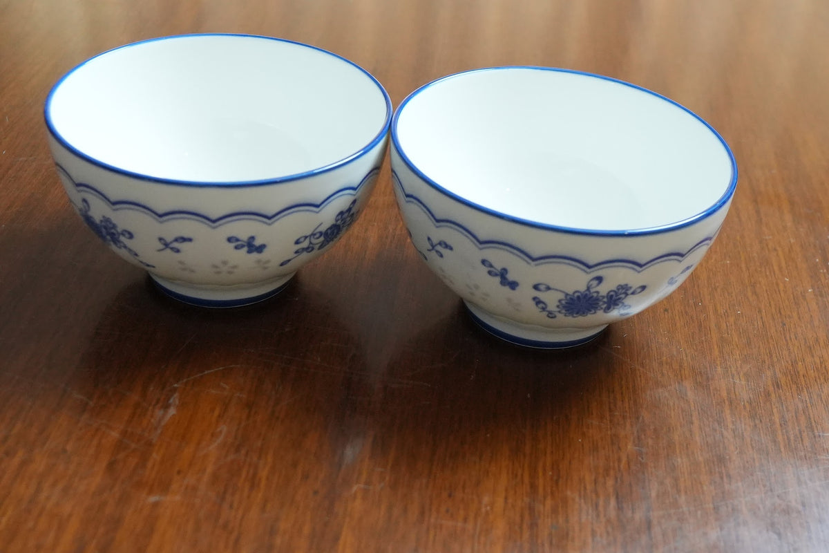 Blue Sprig Scalloped Ceramic Soup Bowl Set of 2