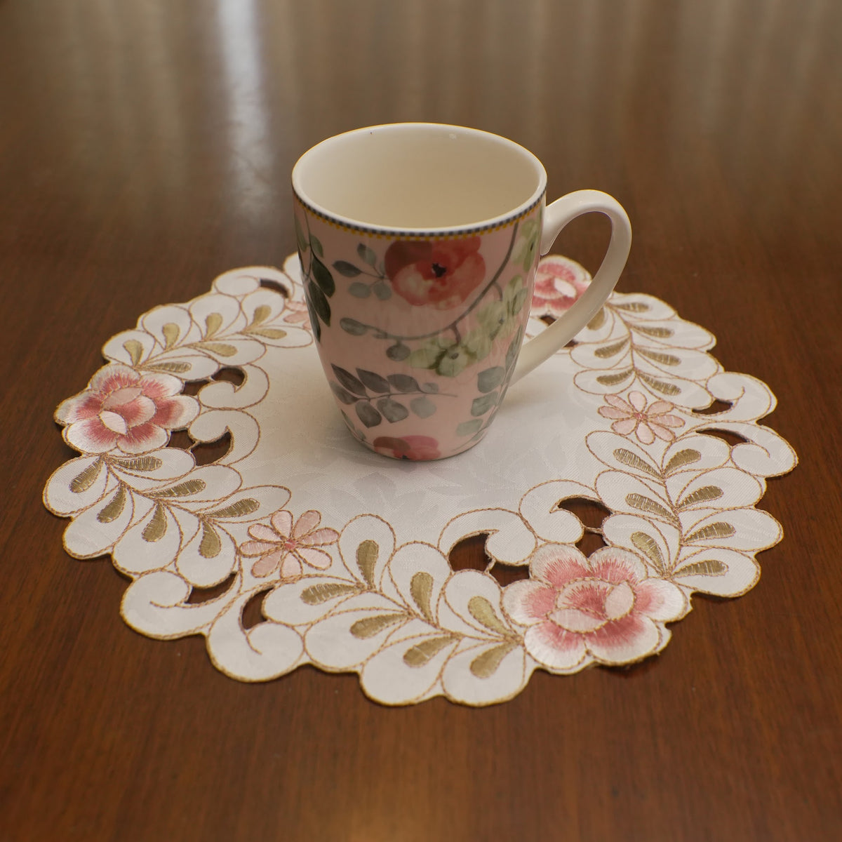 Pink Rose Cutwork Embroidered Round Table Mat (Set of 2)