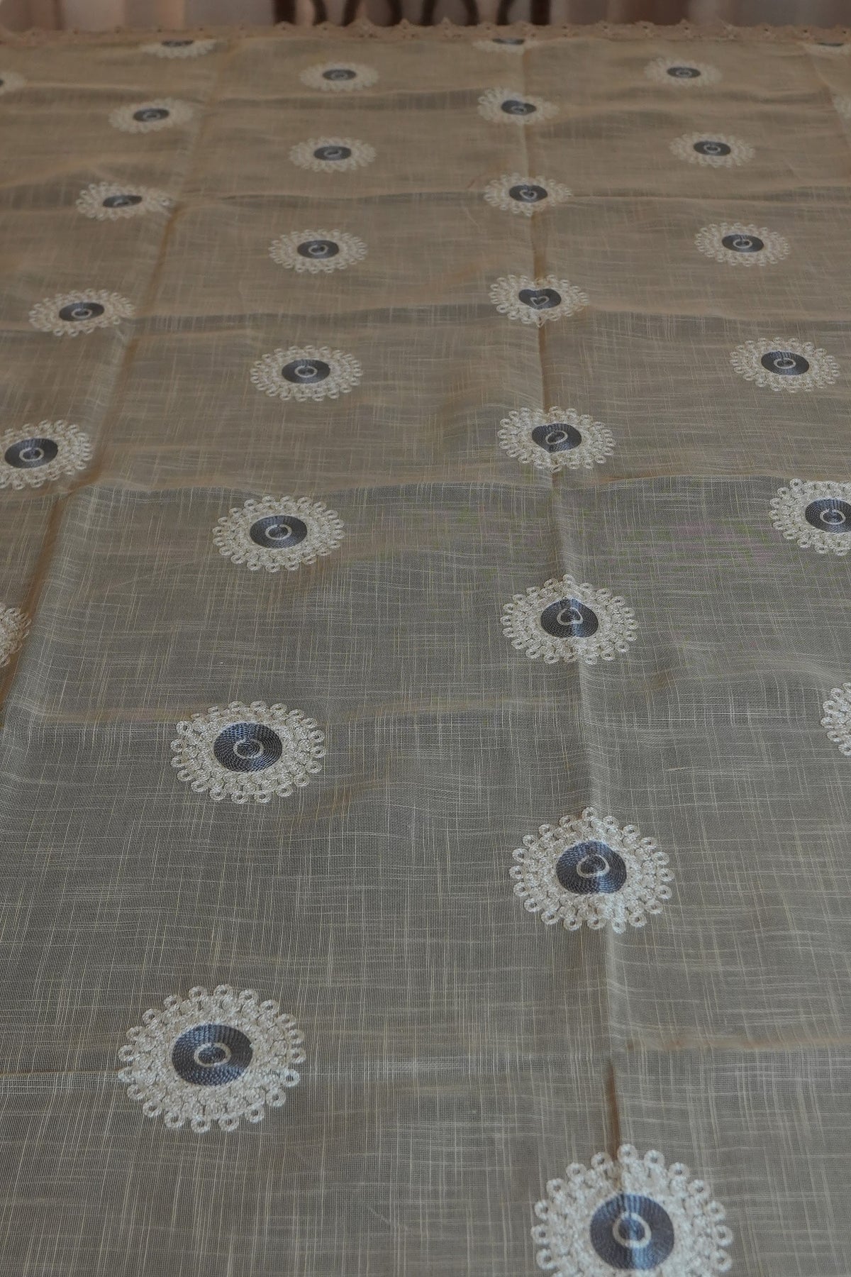 Beige Linen Table Sheet with Blue Medallion Embroidery & Lace Border (6 Seater)