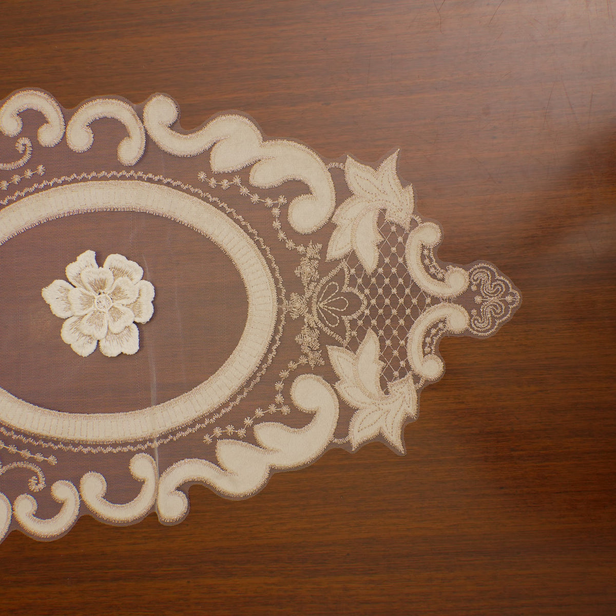 Champagne 3D Flower Oval Sheer Table Runner (Small)