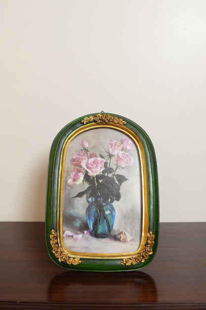 Grand Emerald Green Arched Photo Frame with Gold Rosettes