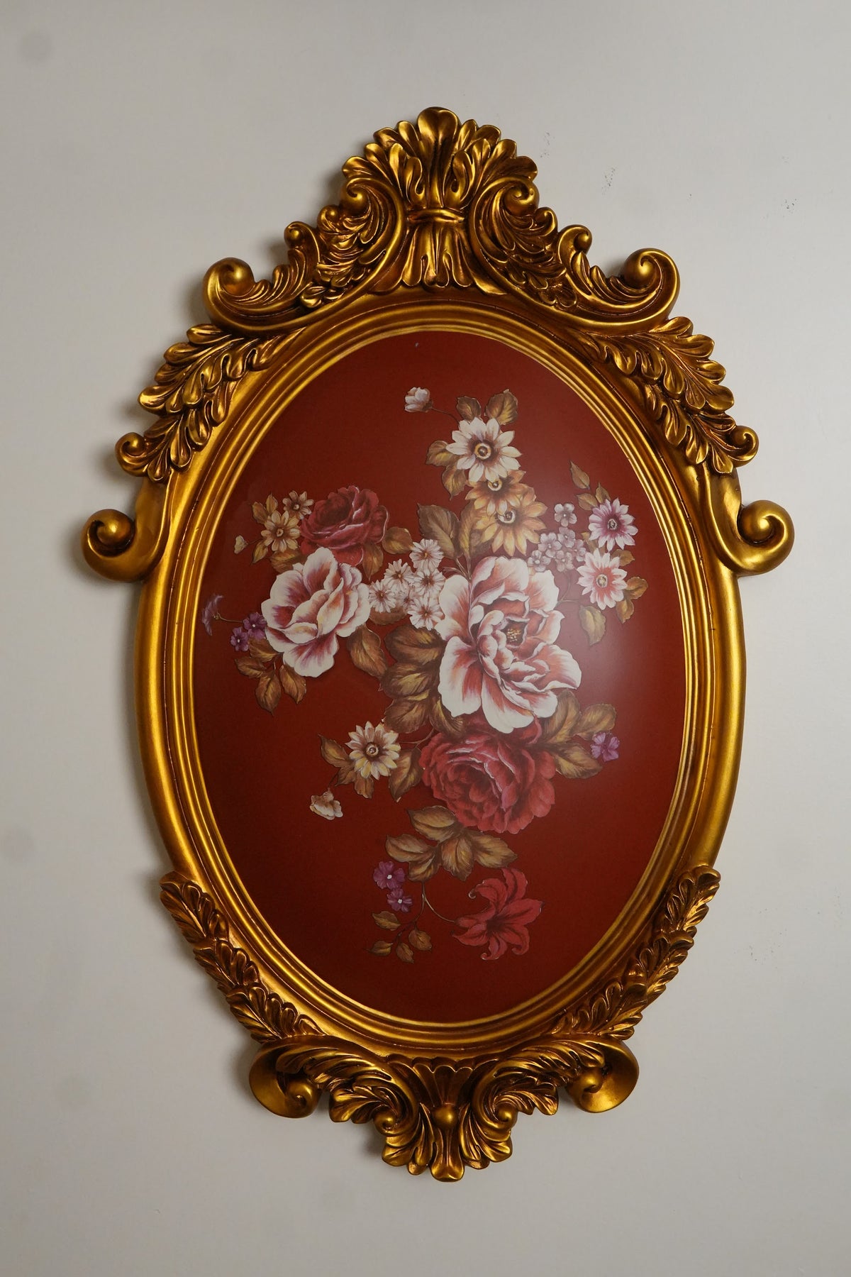 Burgundy Floral Oval Wall Plaque with Gold Baroque Frame
