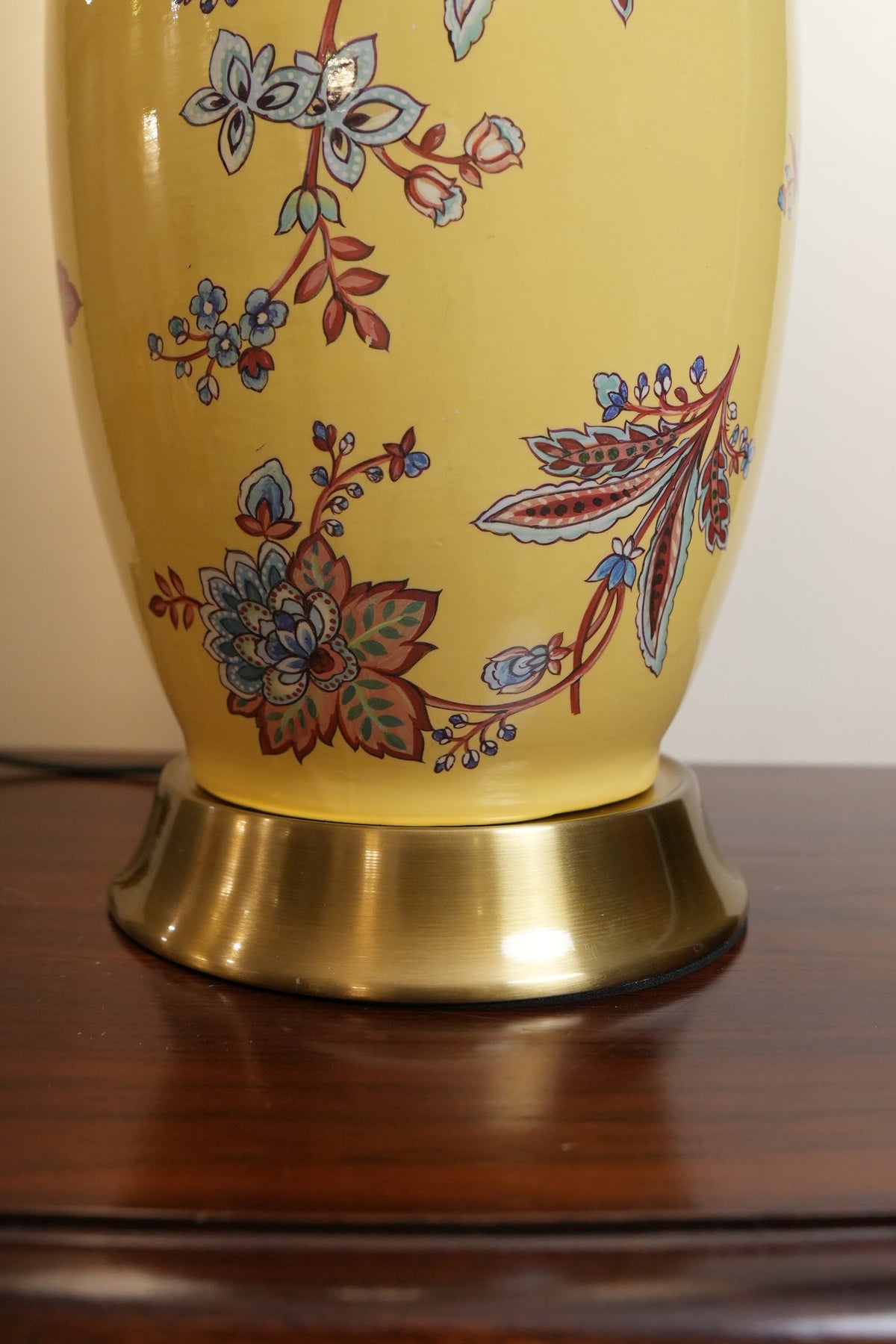 Yellow Paisley Floral Ceramic Table Lamp