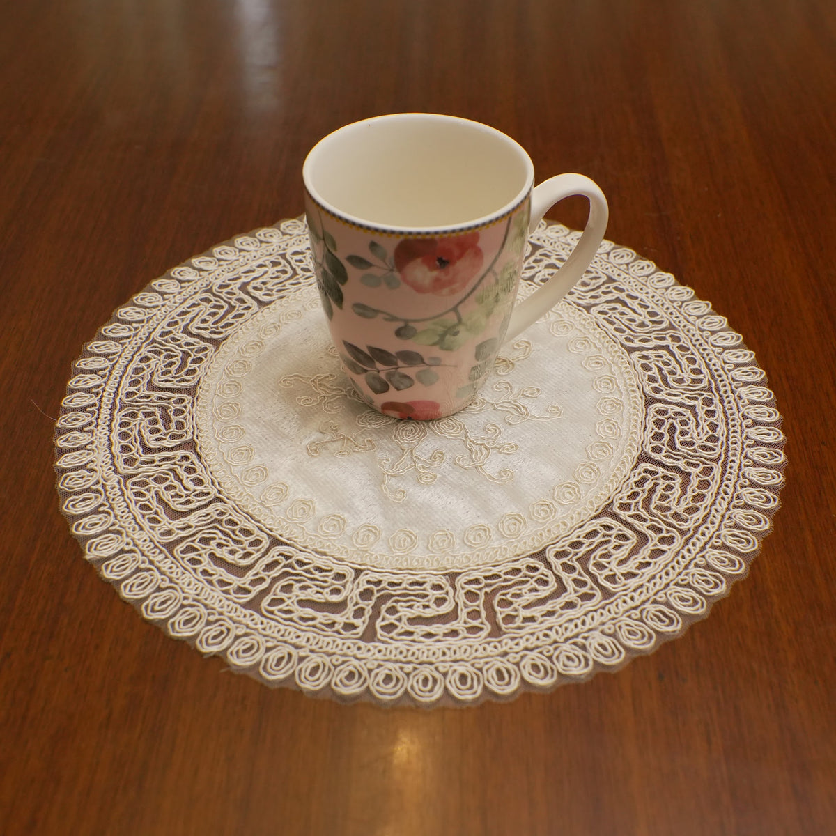 Ivory Embroidered Centre Lace Round Table Mat (Set of 2)