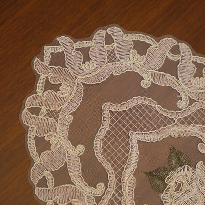 Ivory Rose Centre Scroll Lace Oval Table Mat (Set of 2)