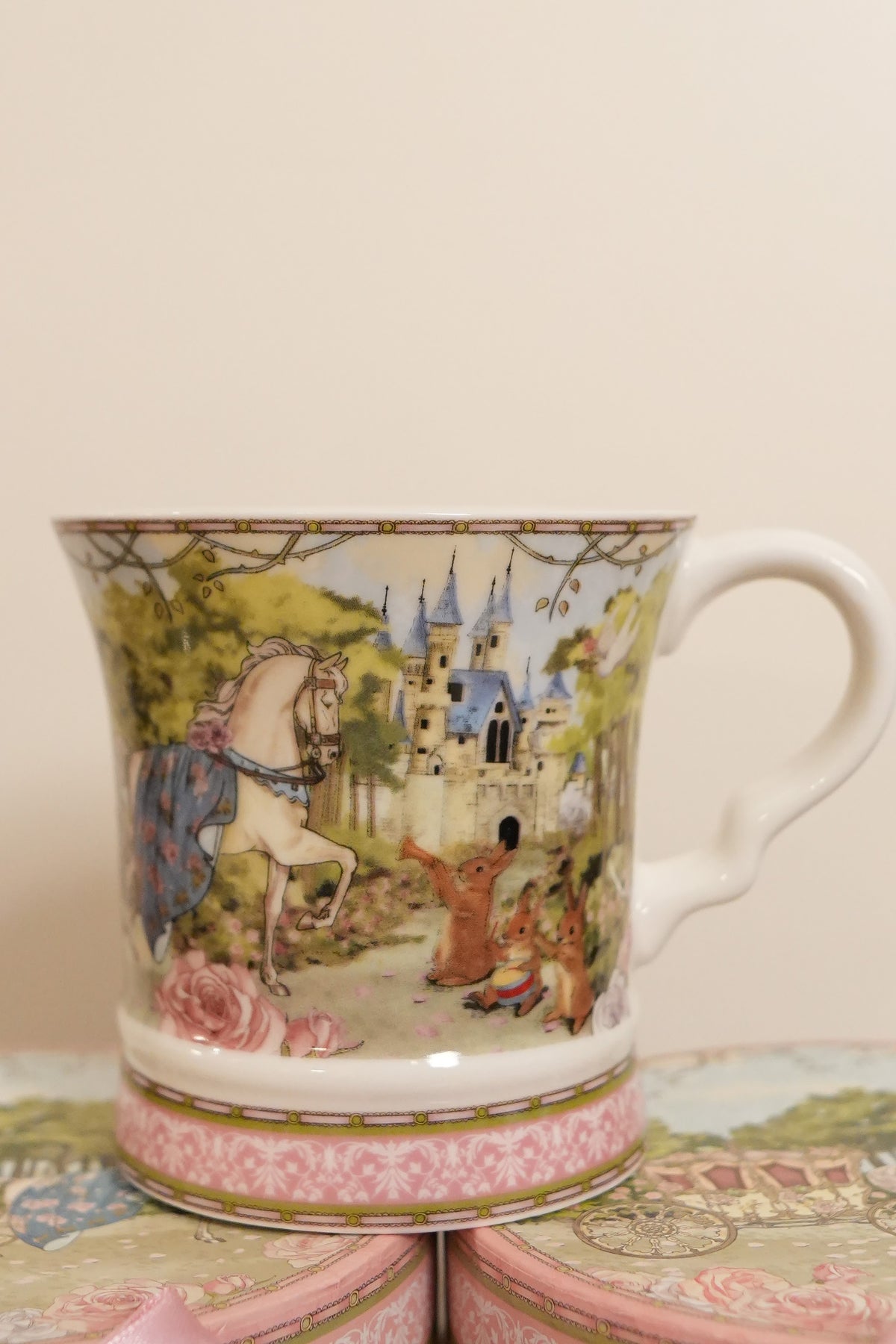 Enchanted Castle Ceramic Mug with Round Gift Box