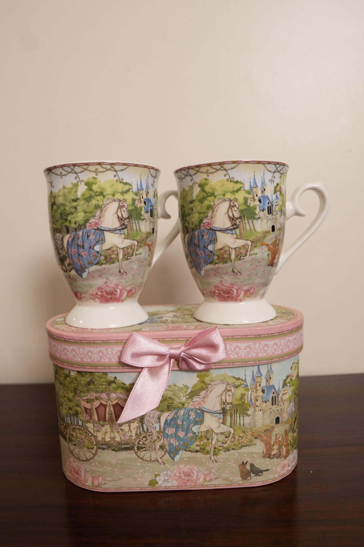 Enchanted Castle Ceramic Mug Set of 2 with Oval Gift Box