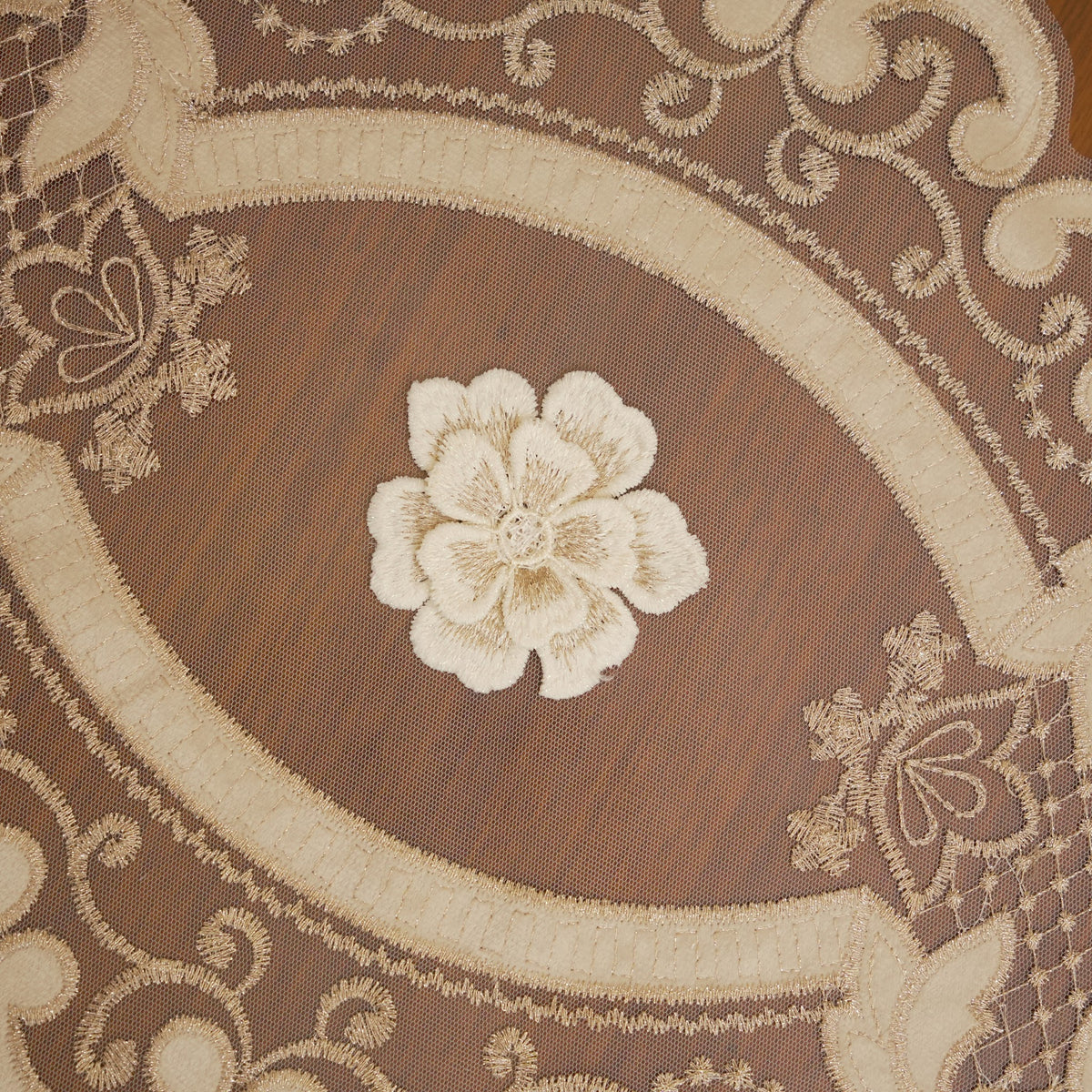 Champagne 3D Flower Sheer Oval Table Mat (Set of 2)