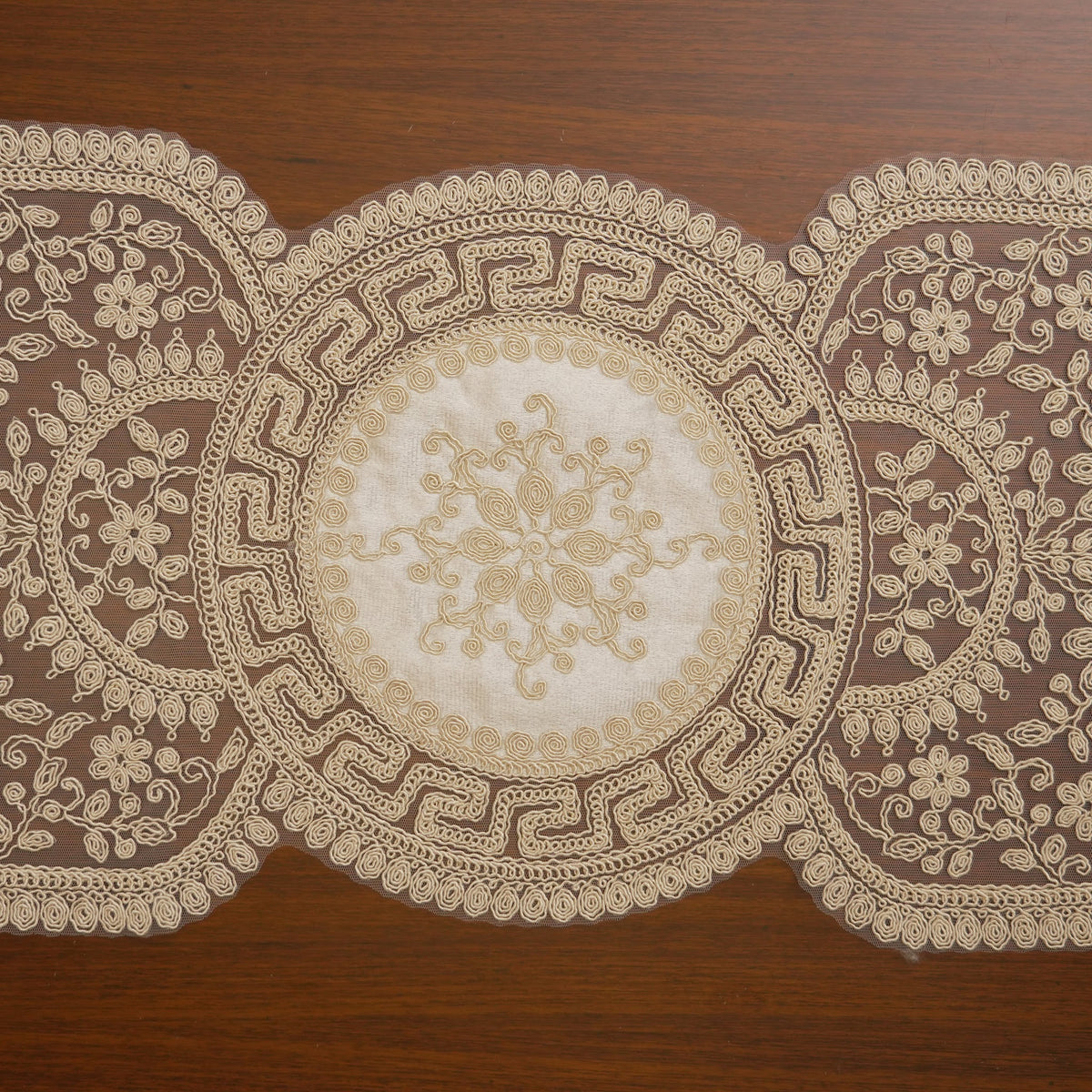 Ivory Greek Key Medallion Lace Table Runner (Small)