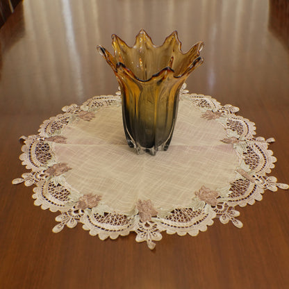 Mauve Flower Cutwork Lace Large Round Table Mat (Single)