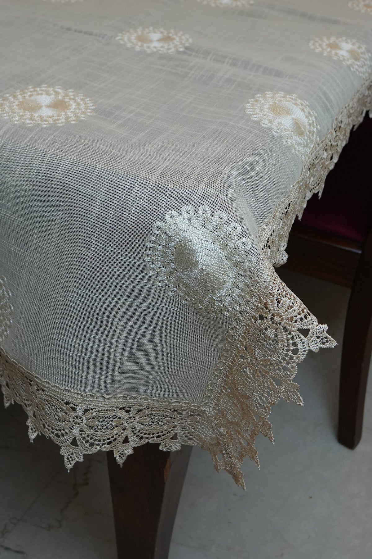 Grey Linen Table Sheet with Cream Medallion Embroidery & Lace Border (6 Seater)