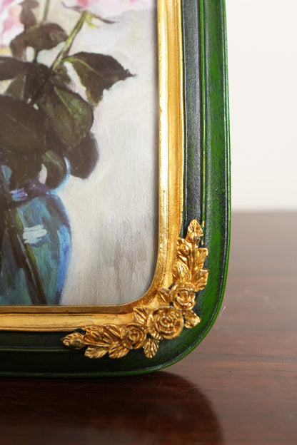 Emerald Green Arched Photo Frame with Gold Rosettes