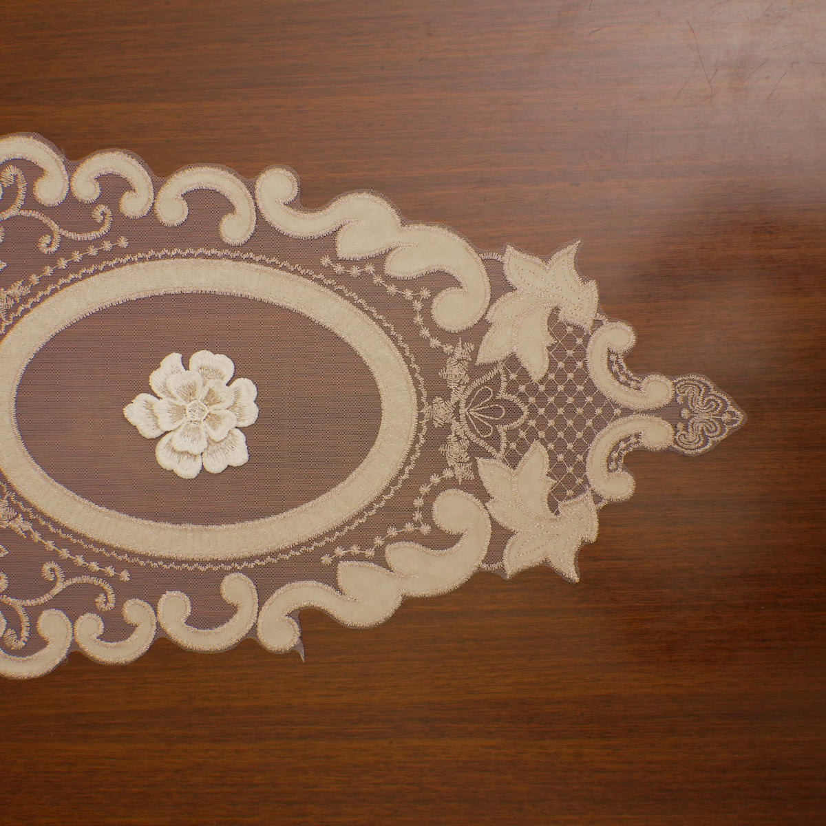Champagne 3D Flower Oval Sheer Table Runner (Long)