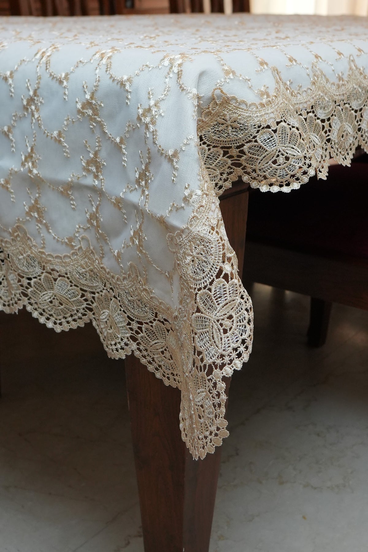 Gold Embroidered Trellis Linen Table Sheet with Lace Border (8 Seater)