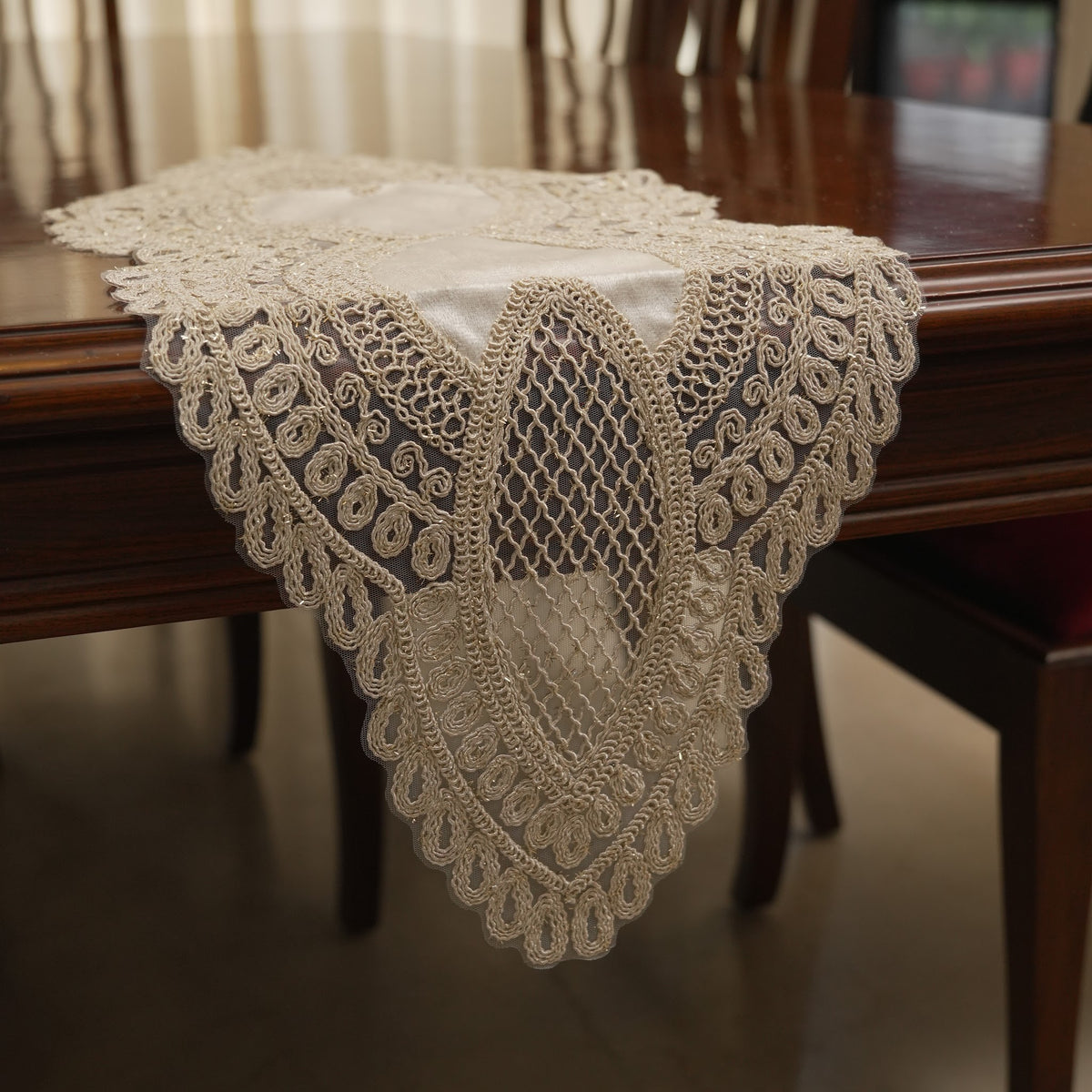 Ivory Satin Heart Lattice Lace Table Runner (Small)