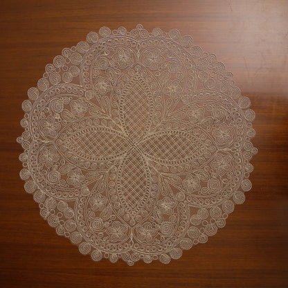 Beige Pinwheel Lattice Lace XL Round Table Mat (Single)
