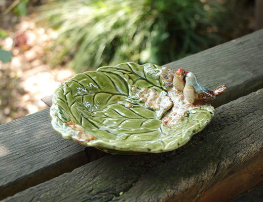 Leafy Ceramic Bird Bowl – Handcrafted Decorative Dish with Floral & Bird Detailing