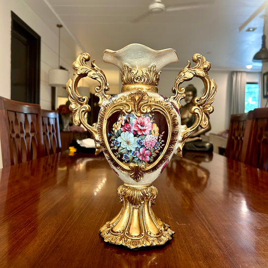 Luxury Vintage Gold Floral Vase – Handcrafted Decorative Showpiece (S)