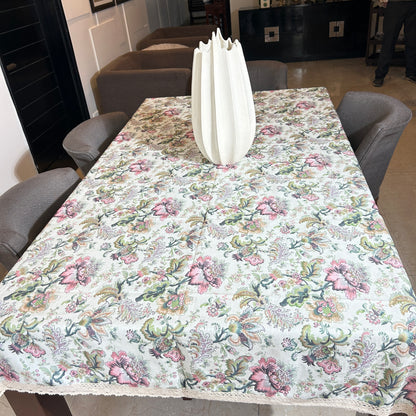 Vintage Bloom Lace-Trimmed Table Cover