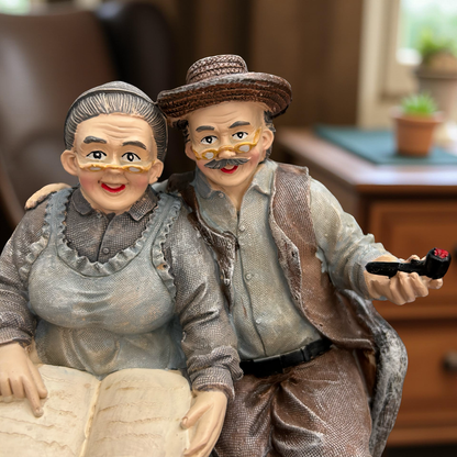 Elderly Couple Figurine – Vintage Resin Statue of Grandpa and Grandma Reading Together