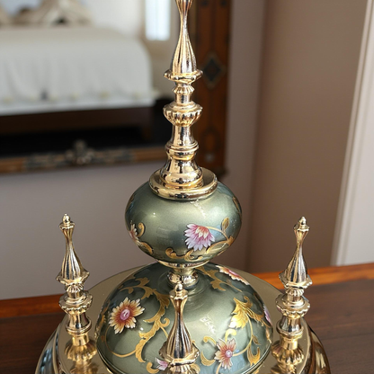 Antique Green Enamel Golden Table Clock