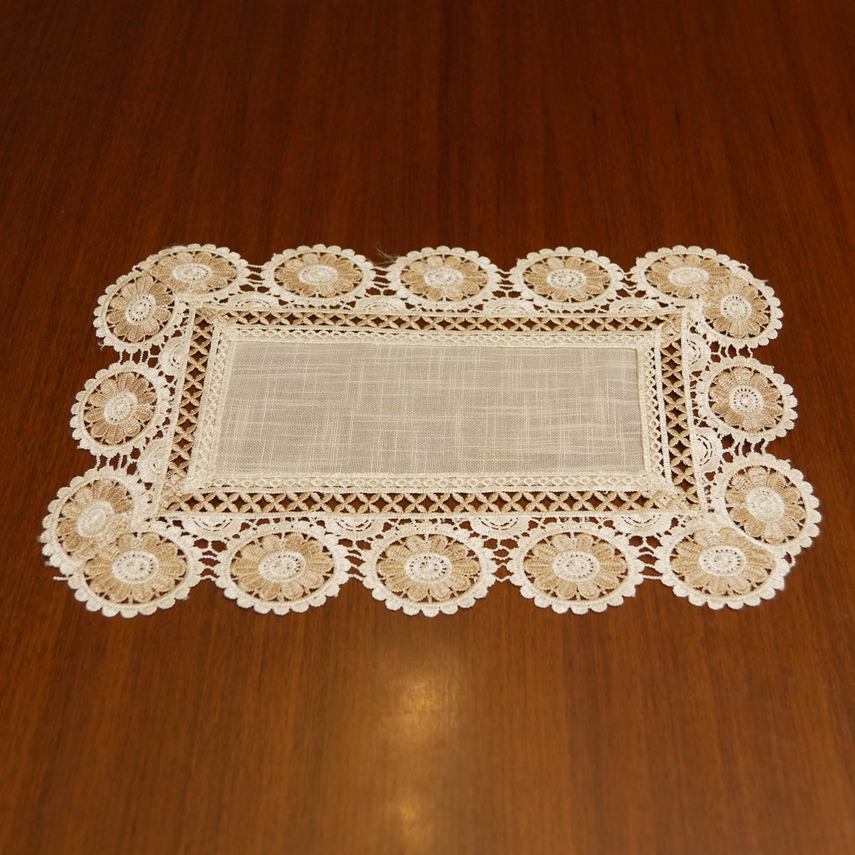 Vintage Floral Lace Table Mat (Set of 2)