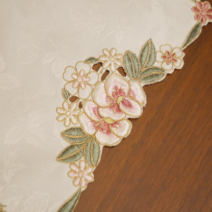 Floral Embroidered Table Mat (Set of 2)