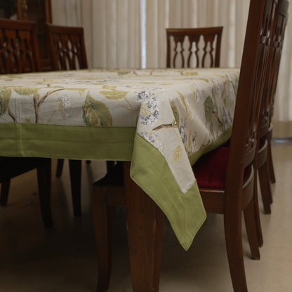 Blue Floral Printed Table Cloth (6 Seater)