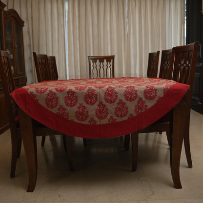 Red Paisley Print Round Table Sheet