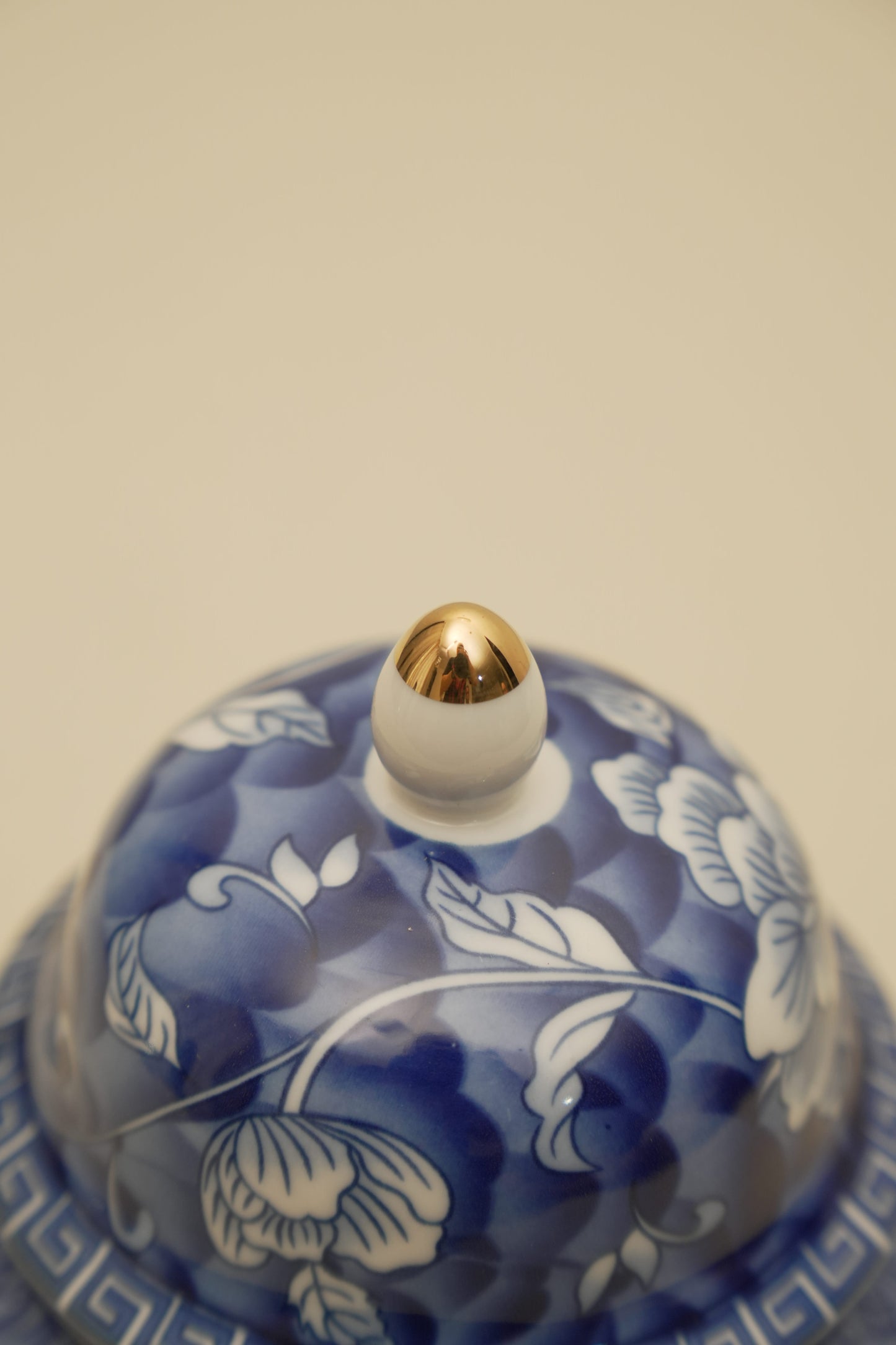 Elegant Blue Floral Ceramic Ginger Jar