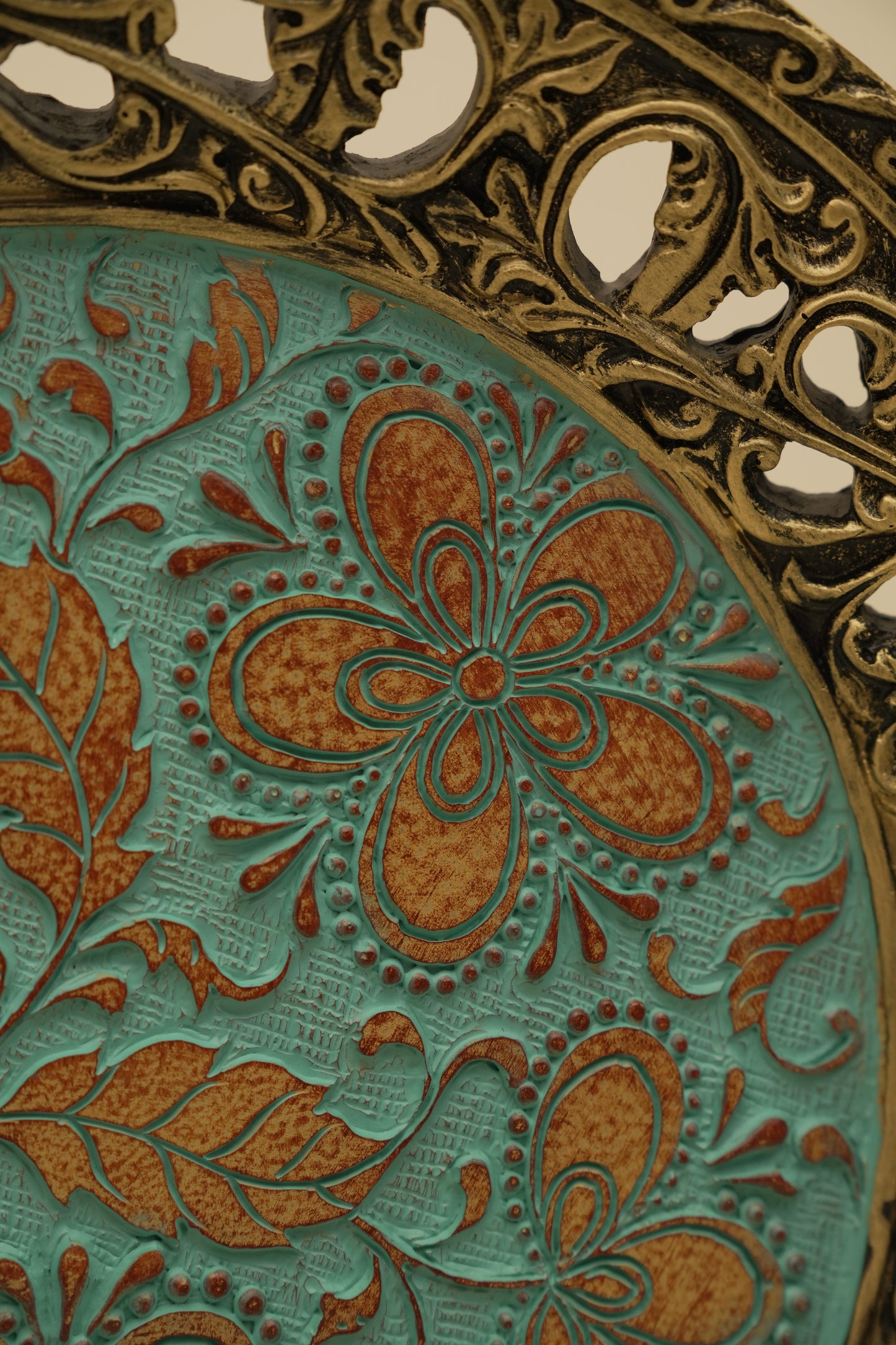 The Royal Bloom – Decorative Floral Plate Showpiece