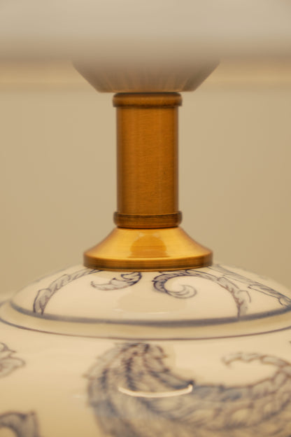 Premium Paisley Design Table Lamp
