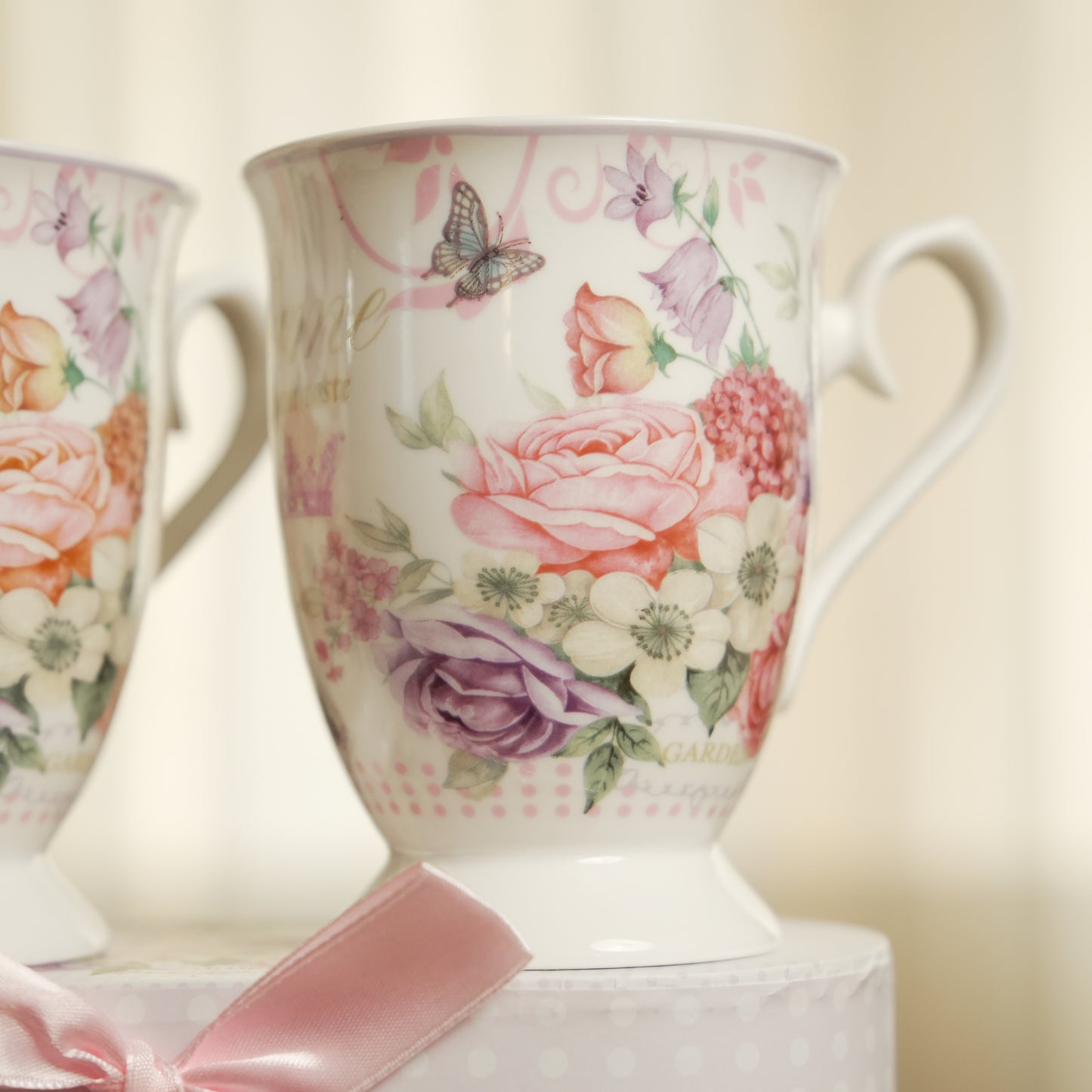 Bloom Garden Ceramic Mug Set of 2 with Luxury Round Gift Box