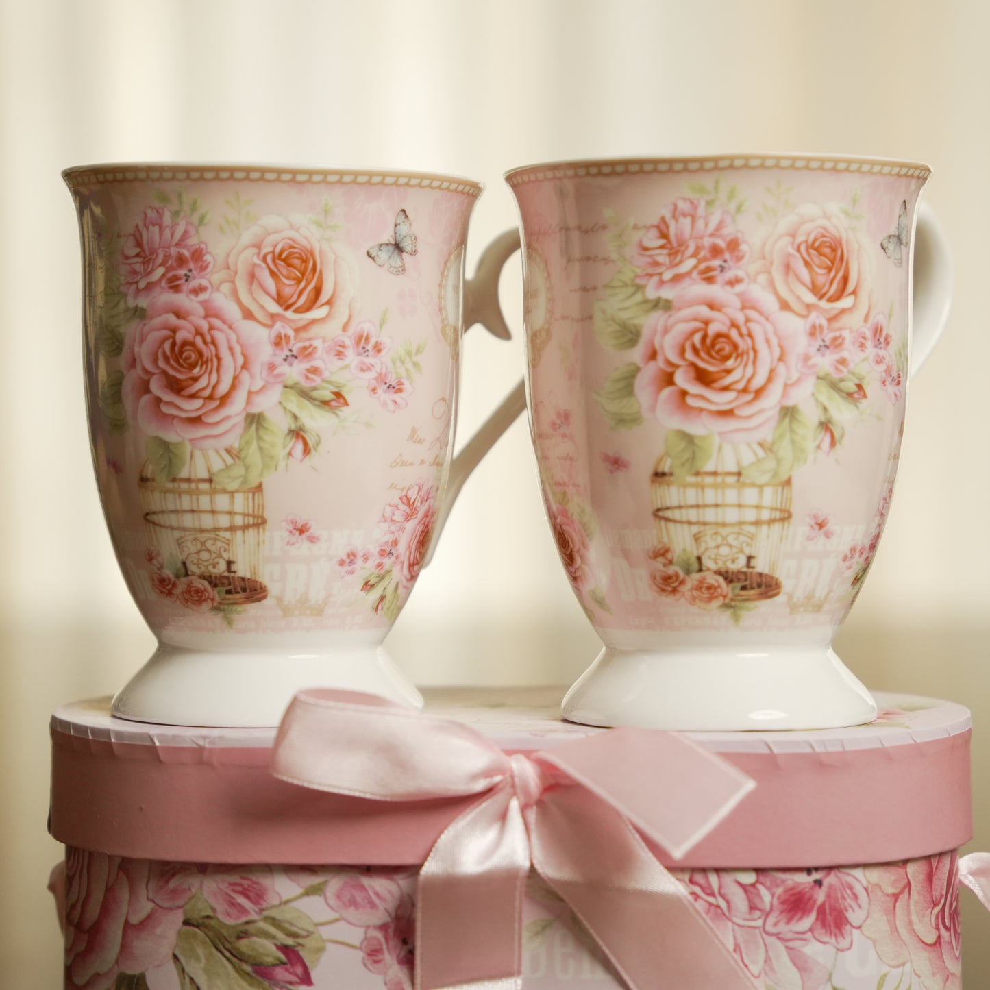 Rose Blossom Ceramic Mug Set of 2 with Luxury Oval Gift Box