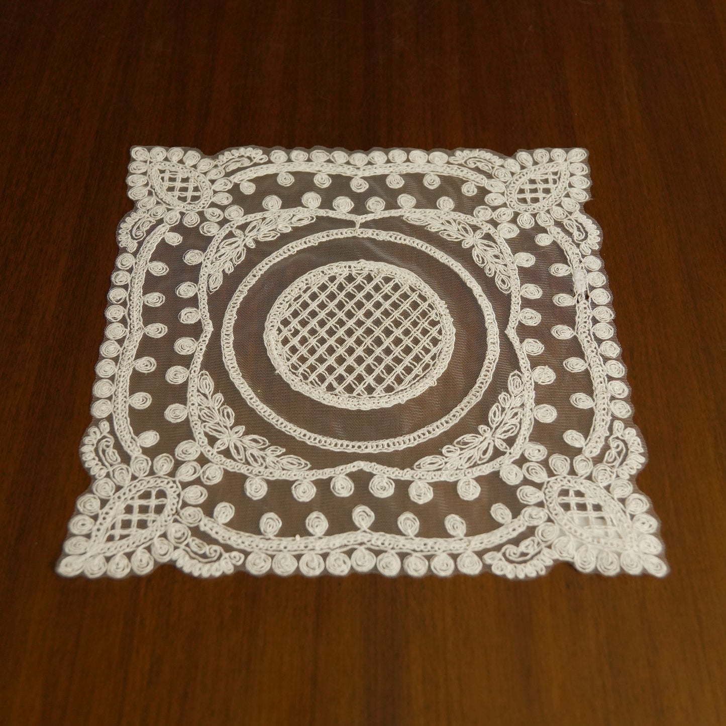 Classic Embroidered Lace Table Placemat – Ivory White (Set of 2)