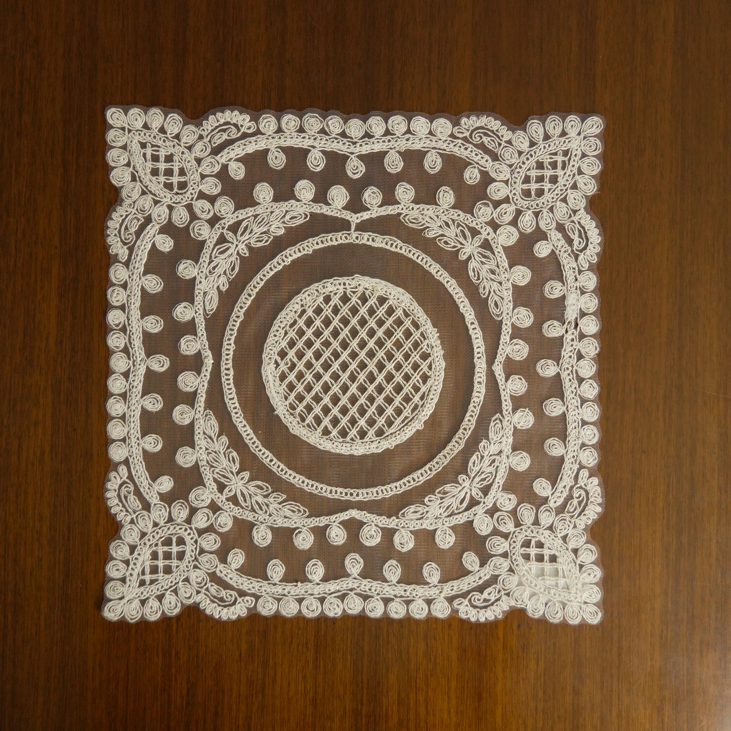 Classic Embroidered Lace Table Placemat – Ivory White (Set of 2)