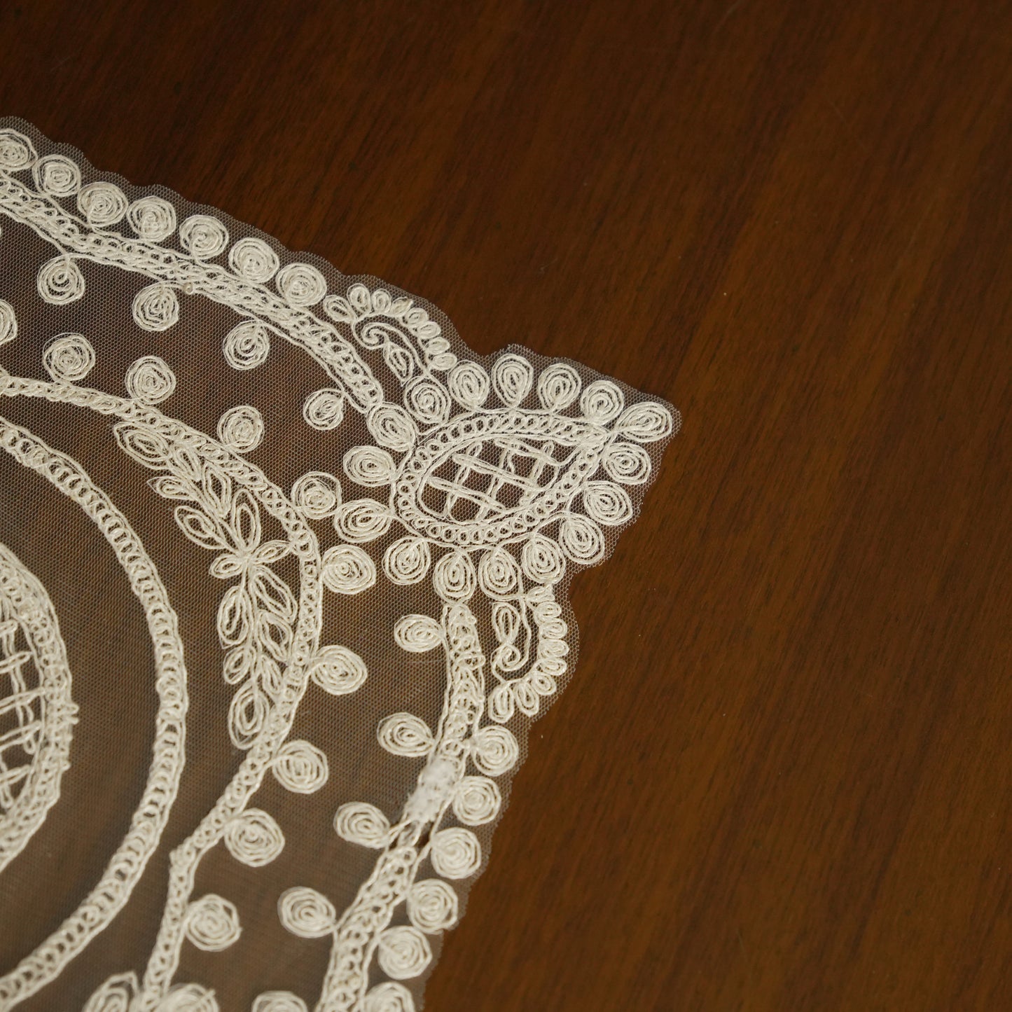 Classic Embroidered Lace Table Placemat – Ivory White (Set of 2)