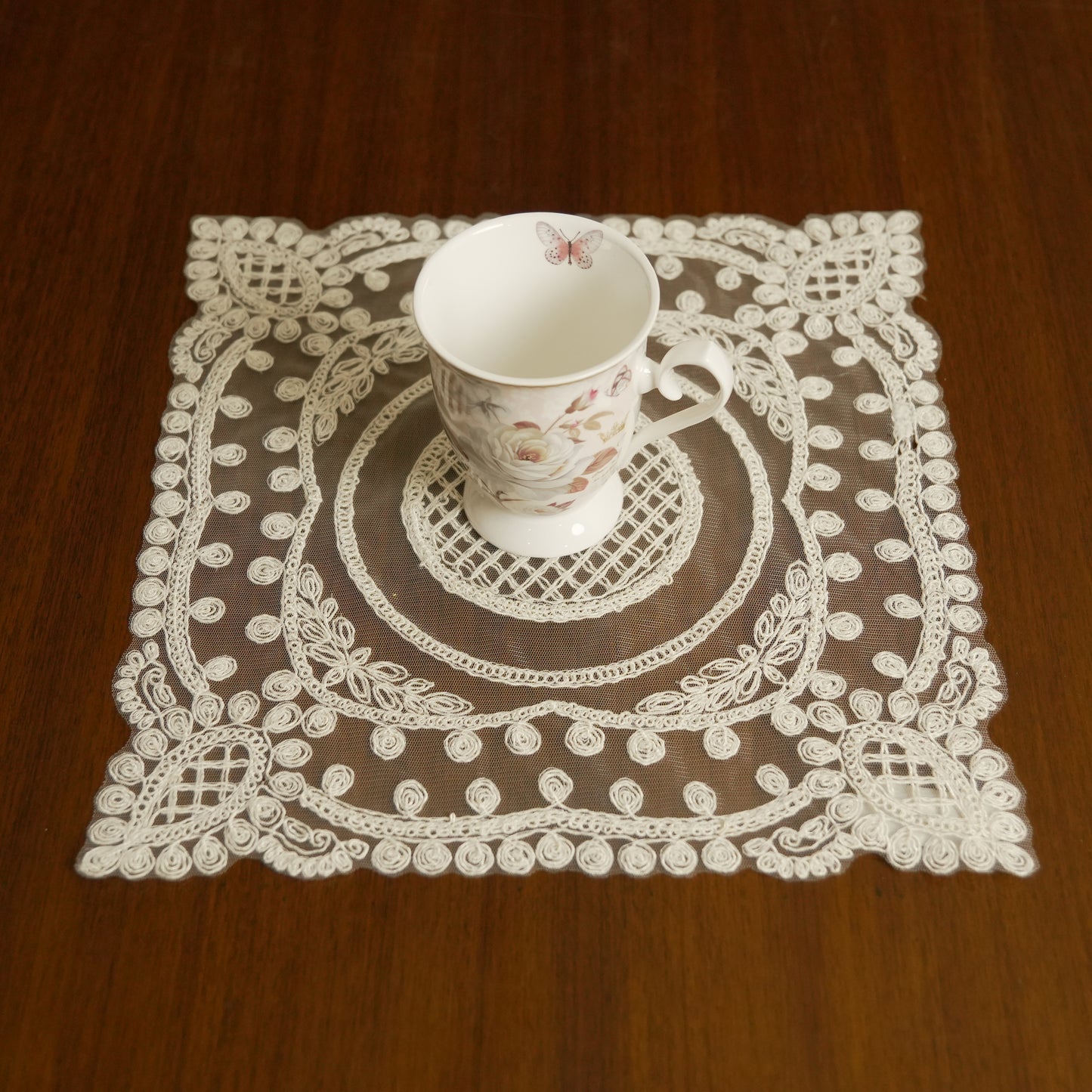 Classic Embroidered Lace Table Placemat – Ivory White (Set of 2)