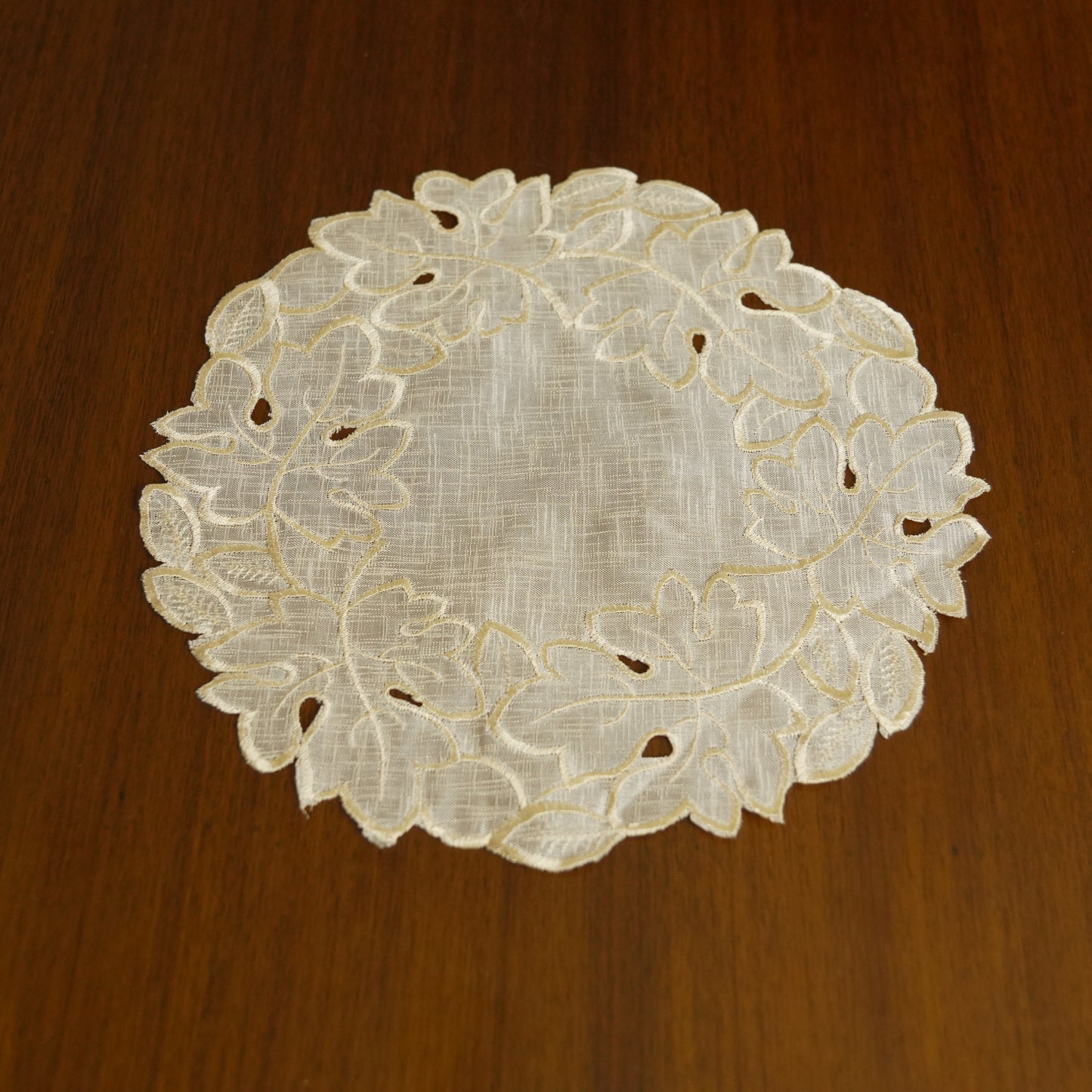 Leaf Embroidered Round Lace Table Mat – Beige (Set of 4)